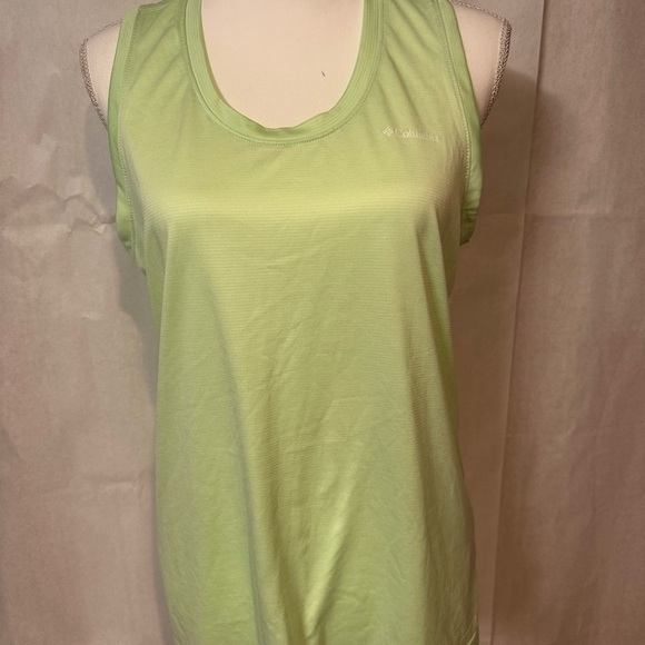 Columbia Women's Mint Green Sleeveless Top - Picture 11 of 13